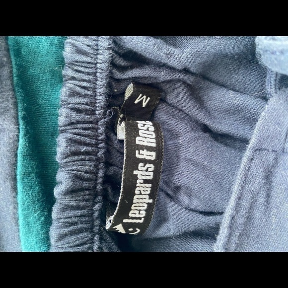 LEOPARDS and Roses CottonDress - Picture 8 of 9